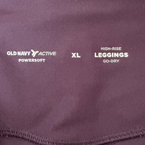 Old Navy Active High-Rise Leggings XL Dark Purple capri cropped length pockets - Picture 4 of 5